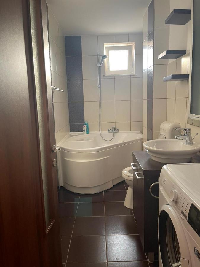 Angels Apartment Oradea Exterior foto